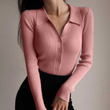 Esmee  | Polo élégante à manches longues avec boutons pour femme
